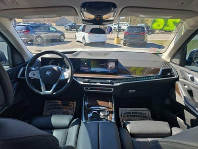 2026 BMW X7 xDrive40i Sports Activity Vehicle