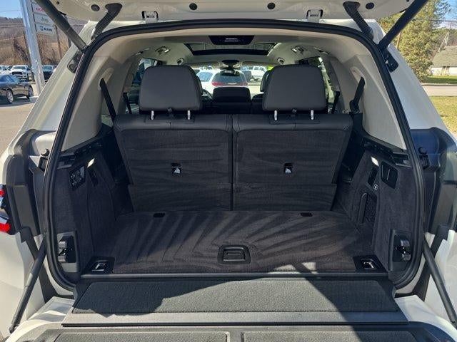 2026 BMW X7 xDrive40i Sports Activity Vehicle