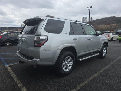 2022 Toyota 4Runner SR5 Premium 4WD (Natl)