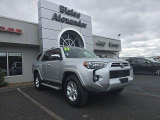 2022 Toyota 4Runner SR5 Premium 4WD (Natl)