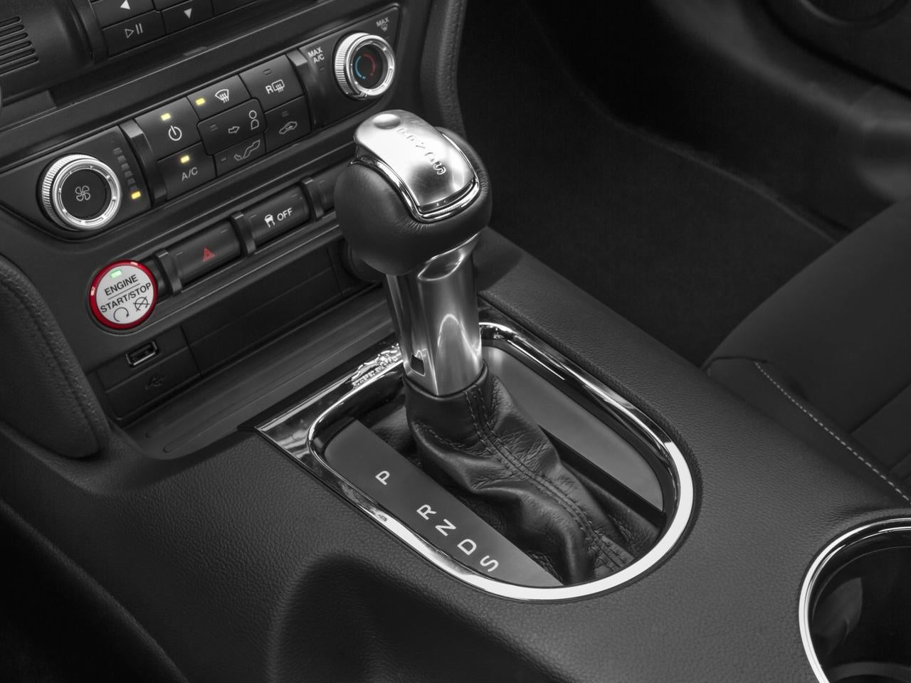 2016 Ford Mustang 2dr Fastback V6