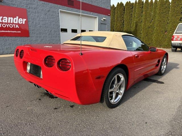 2003 Chevrolet Corvette Base