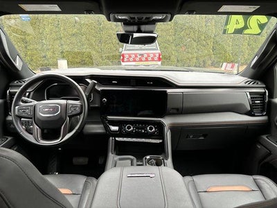 2024 GMC Sierra 2500 HD Crew Cab Standard Box 4-Wheel Drive AT4