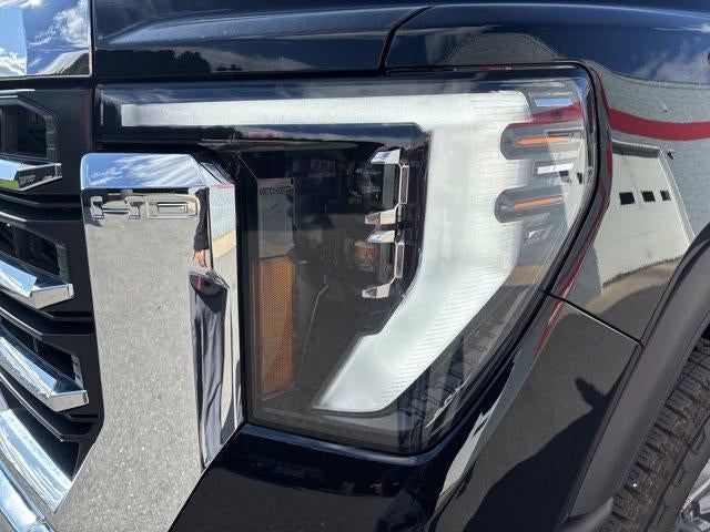 2026 GMC Sierra 2500 HD Crew Cab Standard Box 4-Wheel Drive SLT