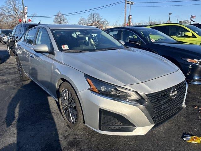 2023 Nissan Altima 2.5 SV Sedan