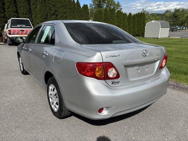 2009 Toyota Corolla 4dr Sdn Auto LE (Natl)