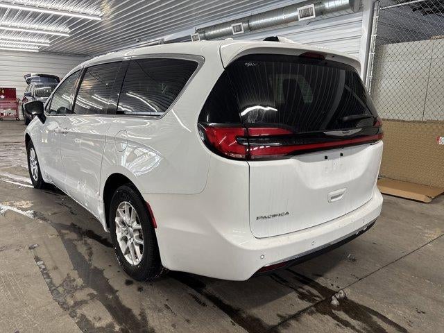 2023 Chrysler Pacifica Touring L FWD