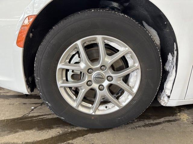 2023 Chrysler Pacifica Touring L FWD