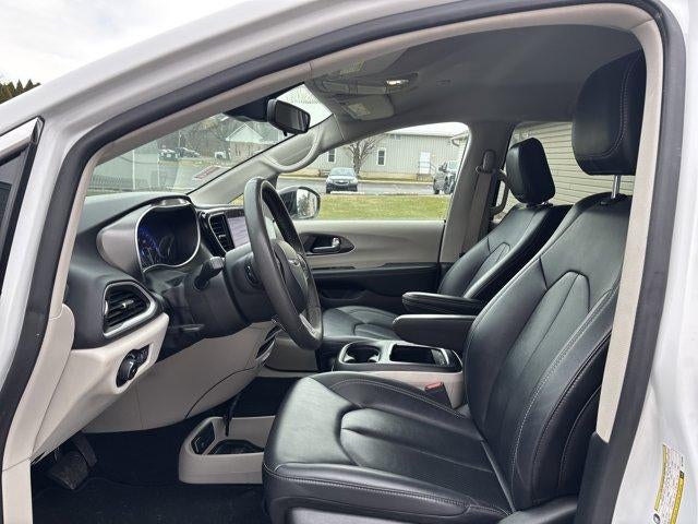 2024 Chrysler Pacifica Touring L FWD