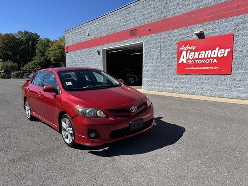 2013 Toyota Corolla 4dr Sdn Auto S (Natl)