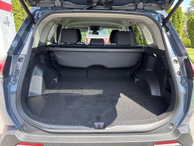 2026 Toyota RAV4 XLE Premium AWD (Natl)