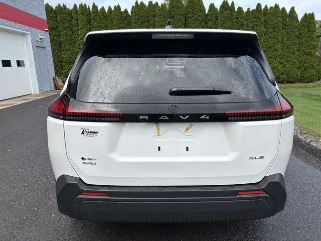 2026 Toyota RAV4 XLE Premium AWD (Natl)