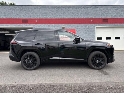 2026 Toyota RAV4 XSE AWD (Natl)
