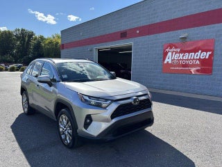 2024 Toyota RAV4 XLE Premium AWD (Natl)