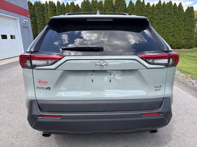 2020 Toyota RAV4 XLE Premium AWD (Natl)