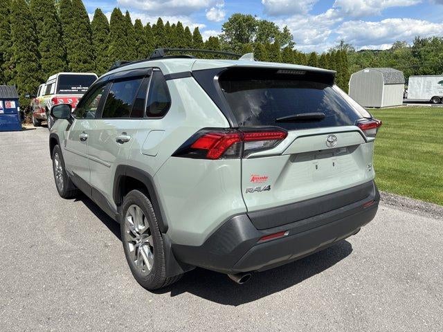 2020 Toyota RAV4 XLE Premium AWD (Natl)