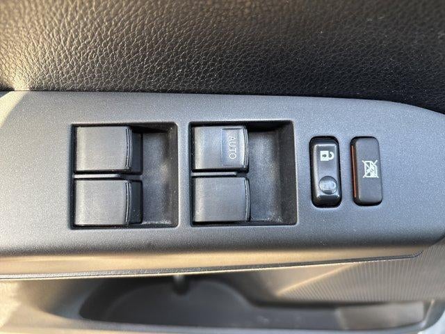 2017 Toyota RAV4 LE AWD (Natl)