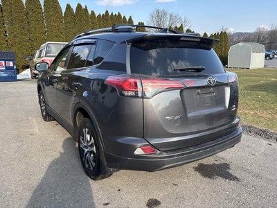 2017 Toyota RAV4 LE AWD (Natl)