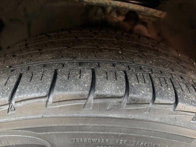 2018 Toyota RAV4 LE AWD (Natl)