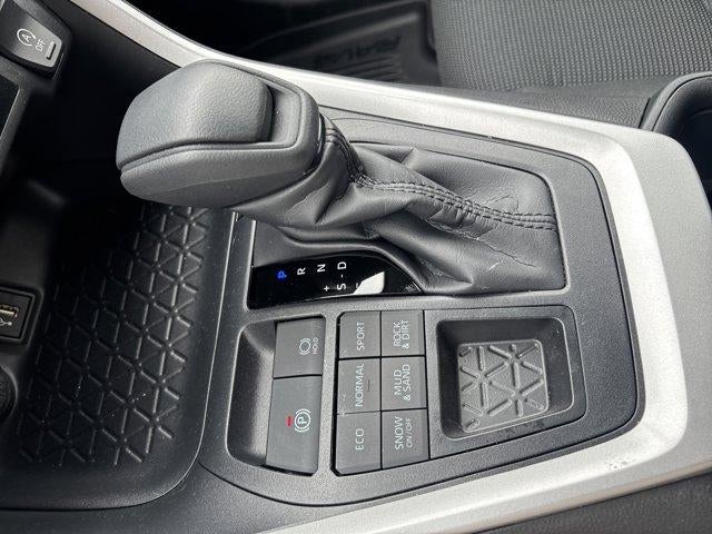 2025 Toyota RAV4 LE AWD (Natl)