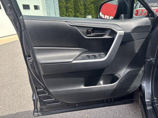 2023 Toyota RAV4 LE FWD (GS)