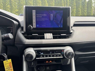 2023 Toyota RAV4 LE FWD (GS)