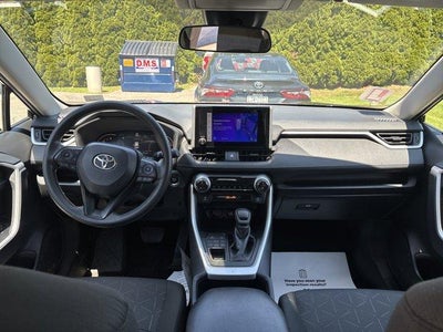 2025 Toyota RAV4 XLE AWD (Natl)