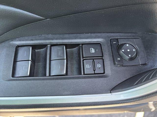 2025 Toyota RAV4 XLE AWD (Natl)