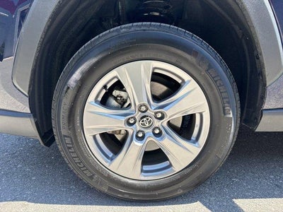 2025 Toyota RAV4 XLE AWD (Natl)