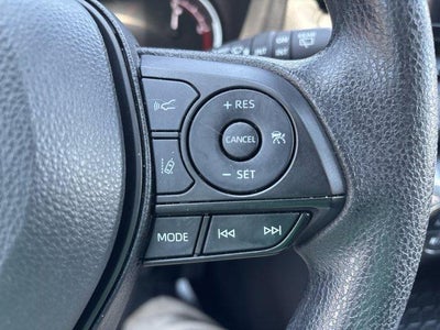 2025 Toyota RAV4 XLE AWD (Natl)