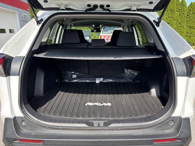 2024 Toyota RAV4 XLE AWD (Natl)