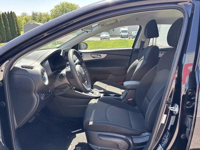 2022 Kia Forte LXS IVT