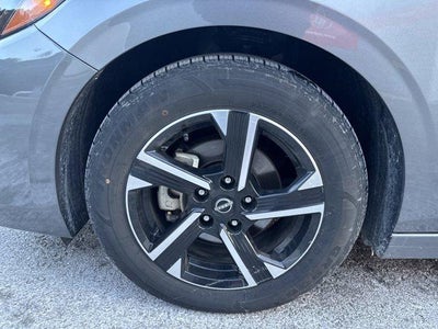 2024 Nissan Sentra SV CVT