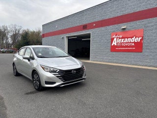 2025 Nissan Versa SV CVT