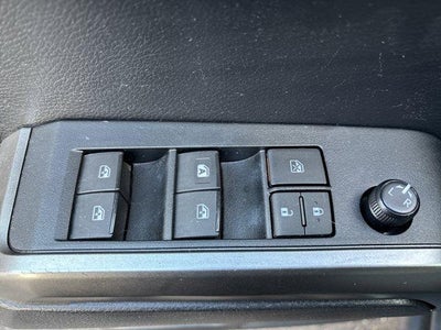 2019 Toyota Tacoma 4WD 4WD SR5 Double Cab 5' Bed V6 AT (GS)