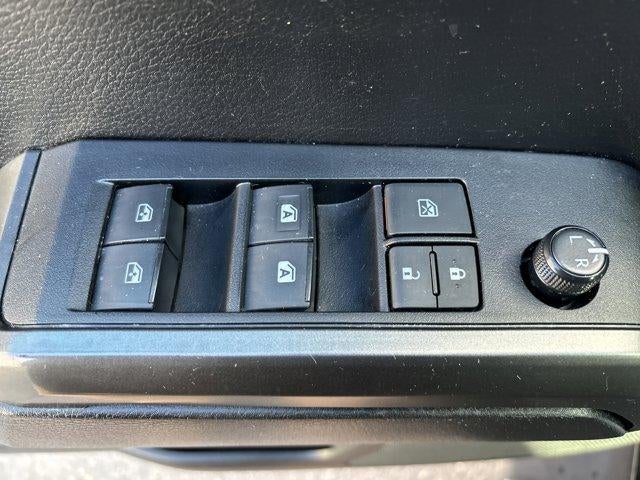 2022 Toyota Tacoma 4WD 4WD TRD Sport Double Cab 5' Bed V6 MT (Natl)