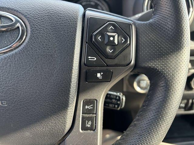 2022 Toyota Tacoma 4WD 4WD TRD Sport Double Cab 5' Bed V6 MT (Natl)