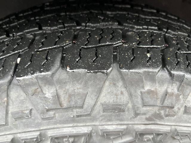 2023 Toyota Tacoma 4WD 4WD TRD Off Road Double Cab 5' Bed V6 AT (Natl)