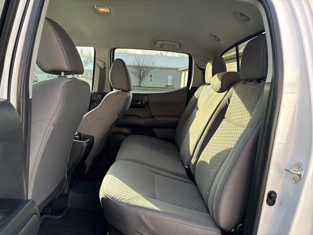 2023 Toyota Tacoma 4WD 4WD SR Double Cab 5' Bed V6 AT (GS)