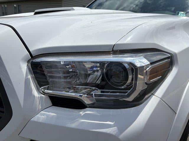 2020 Toyota Tacoma 4WD 4WD TRD Sport Double Cab 6' Bed V6 AT (Natl)