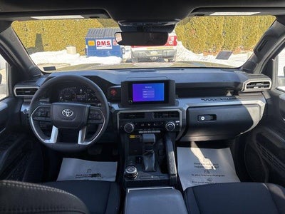 2026 Toyota Tacoma 4WD 4WD TRD Sport Double Cab 5' Bed AT (Natl)