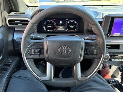 2026 Toyota Tacoma 4WD 4WD TRD Off Road Double Cab 5' Bed AT (Natl)