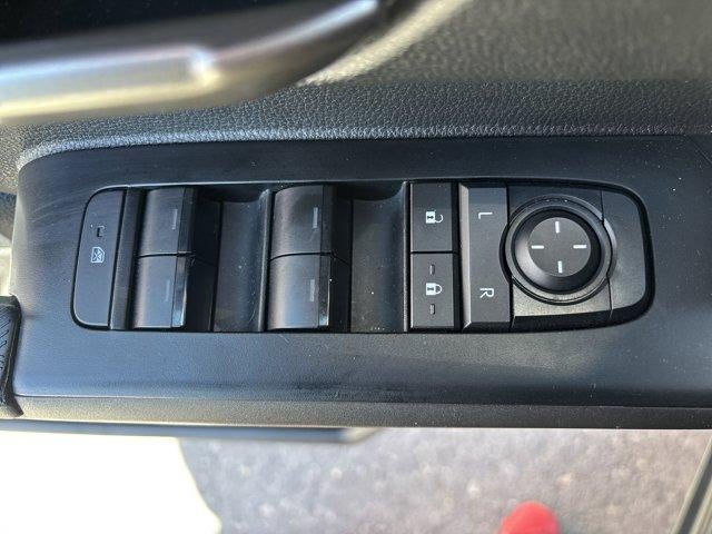 2025 Toyota Tacoma 4WD 4WD TRD Off Road Double Cab 5' Bed AT (Natl)