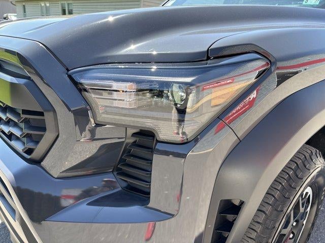 2025 Toyota Tacoma 4WD 4WD TRD Off Road Double Cab 5' Bed AT (Natl)