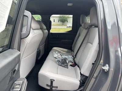 2026 Toyota Tacoma 4WD 4WD SR5 Double Cab 5' Bed AT (GS)
