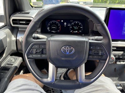2024 Toyota Tacoma 4WD 4WD TRD Off Road Double Cab 5' Bed AT (Natl)