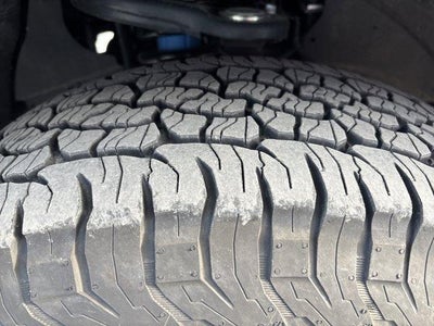 2025 Toyota Tacoma 4WD 4WD TRD Off Road Double Cab 5' Bed AT (Natl)