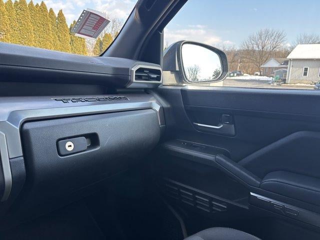 2025 Toyota Tacoma 4WD 4WD TRD Off Road Double Cab 5' Bed AT (Natl)