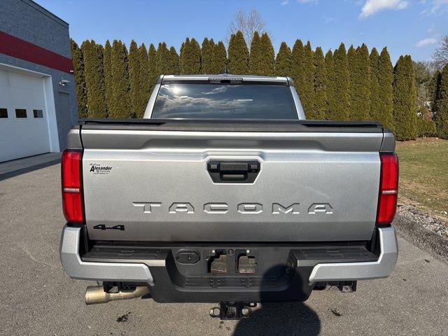 2025 Toyota Tacoma 4WD 4WD TRD Off Road Double Cab 5' Bed AT (Natl)
