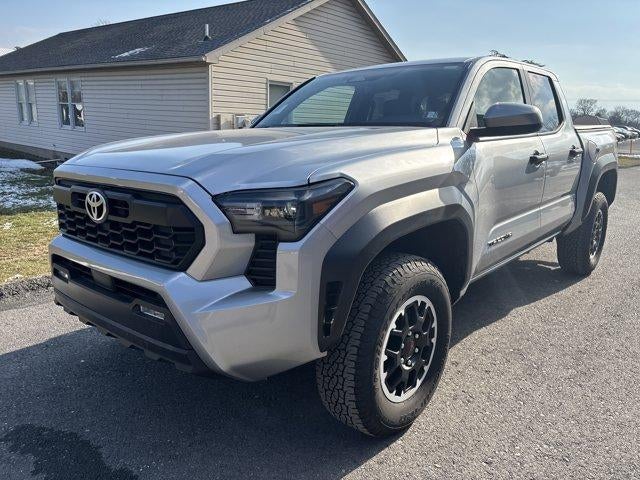 2025 Toyota Tacoma 4WD 4WD TRD Off Road Double Cab 5' Bed AT (Natl)